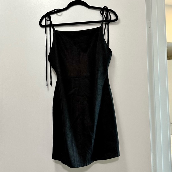 REF Linen Flora Dress, Black - Picture 3 of 12